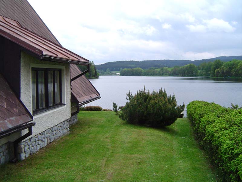 Lipno Stausee Ferienhaus 4 Personen Ufergrundstück Seegrundstück